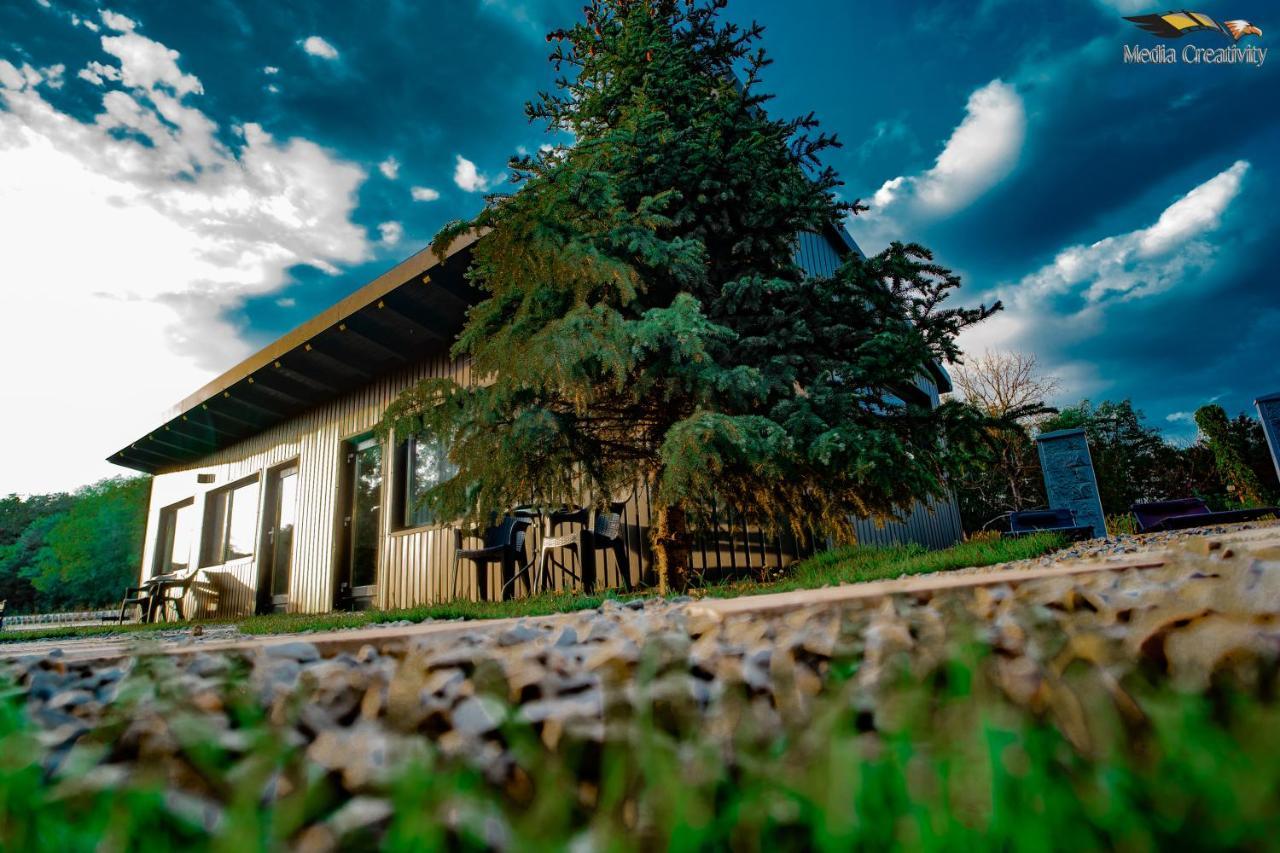Casa Kaf Sebesel Exterior foto